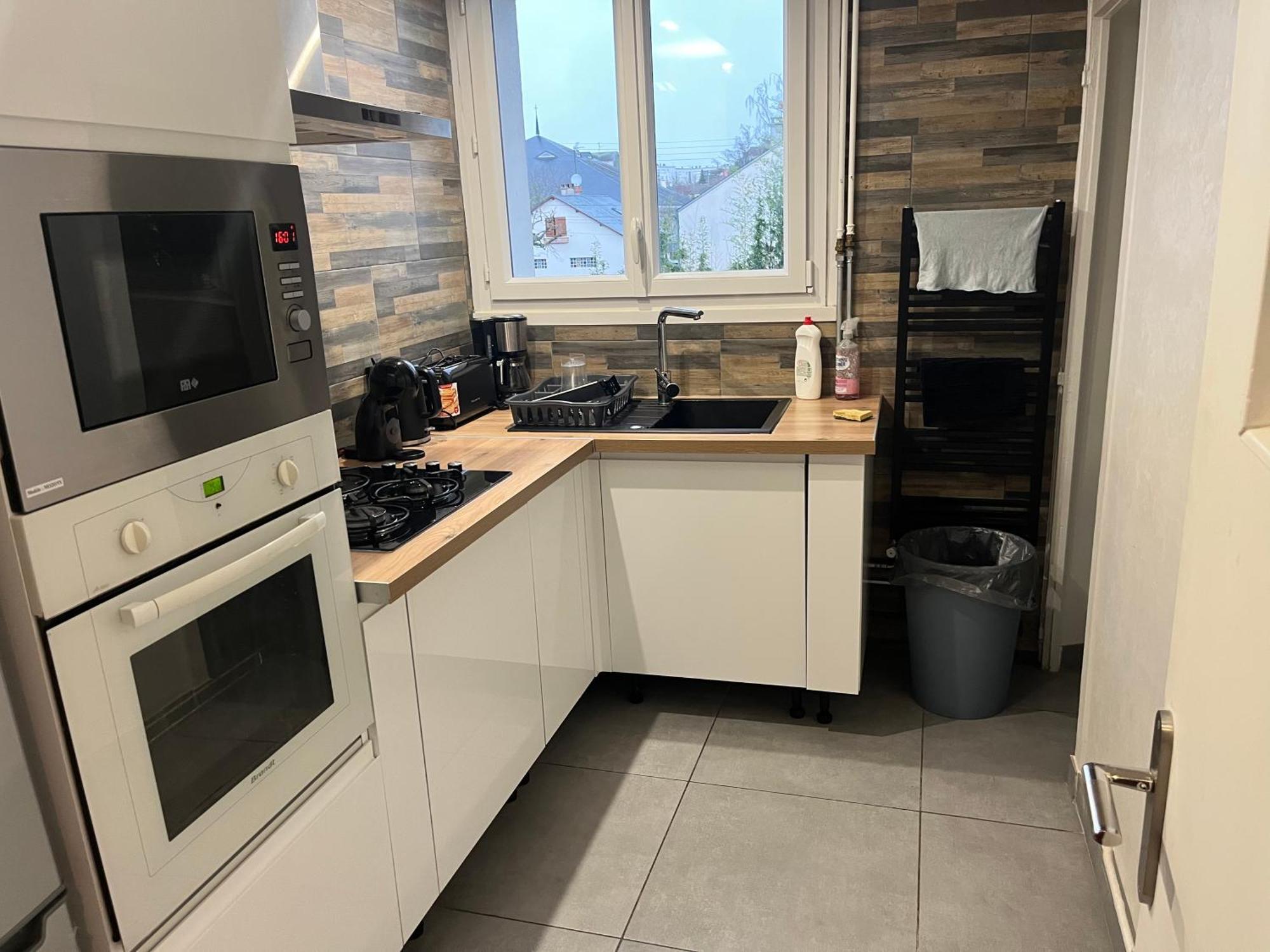 F3 Appartement 2 Chambre Un Salon Avec Wifi Saint-Jean-de-la-Ruelle Kültér fotó